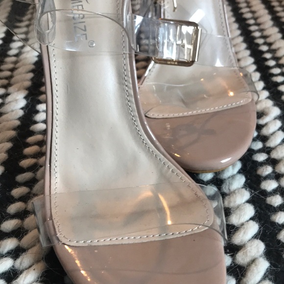 PVC Heels - Picture 3 of 3